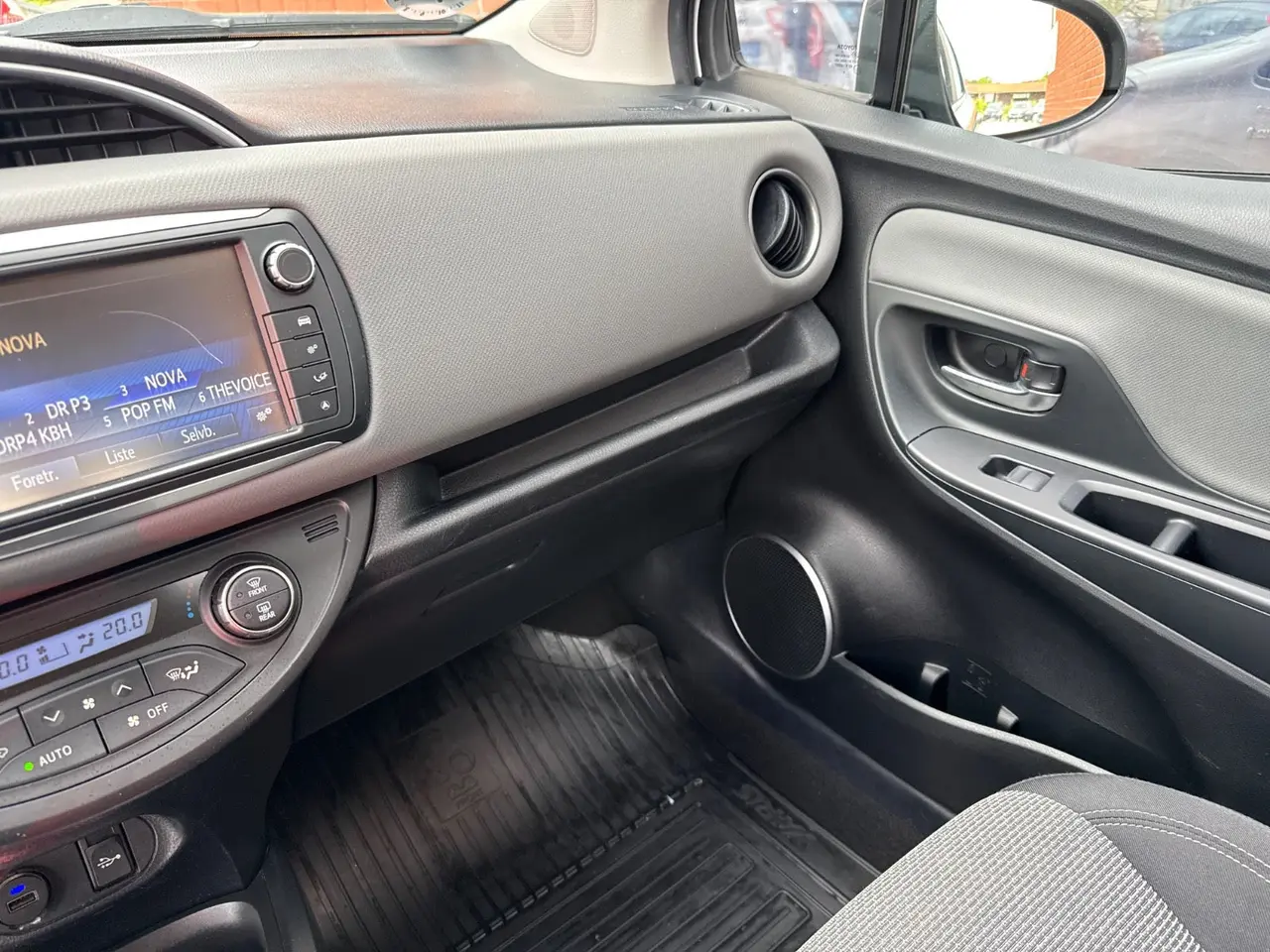 Billede 13 - Toyota Yaris 1,5 Hybrid H2 Premium e-CVT