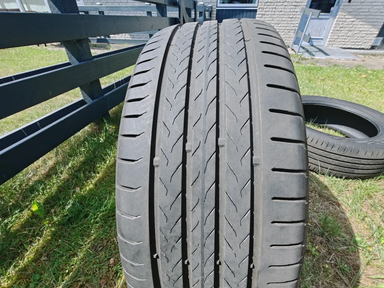Billede 3 - Continental EcoContact 6 Q sommerdæk 235/55 R19