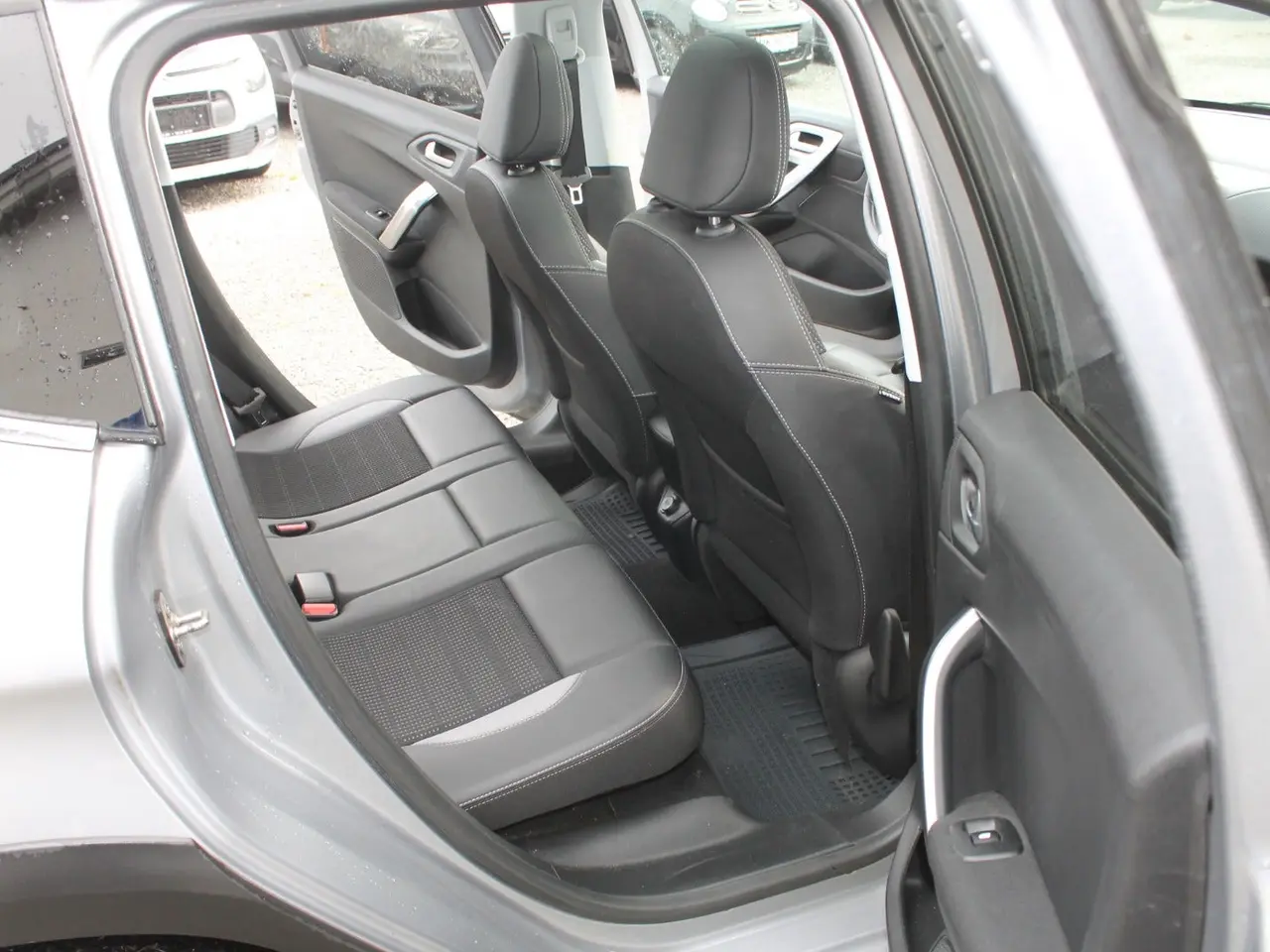 Billede 6 - Peugeot 2008 1,6 BlueHDi 100 Selection Sky