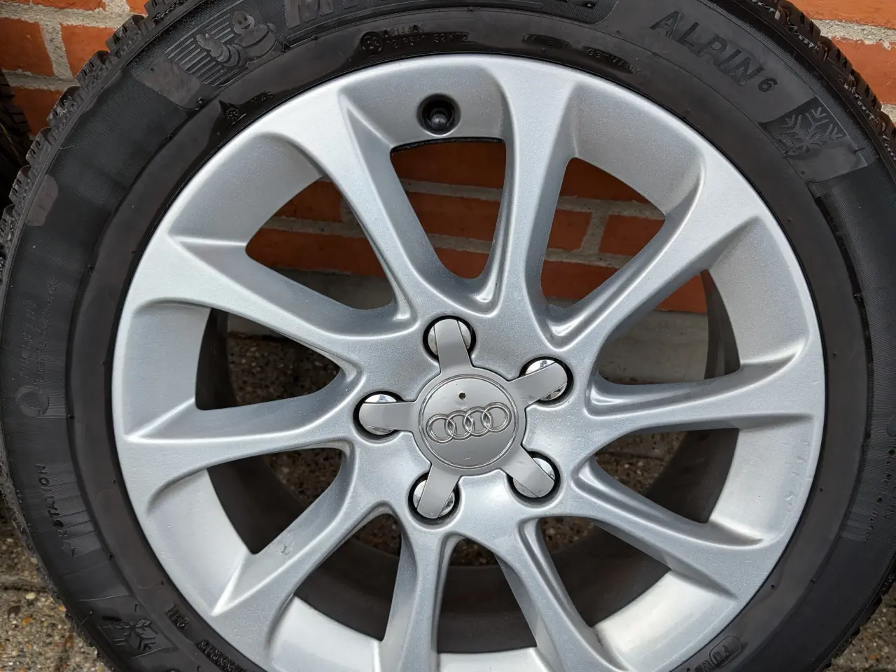 Billede 3 - Originale AUDI 3 Alufælge