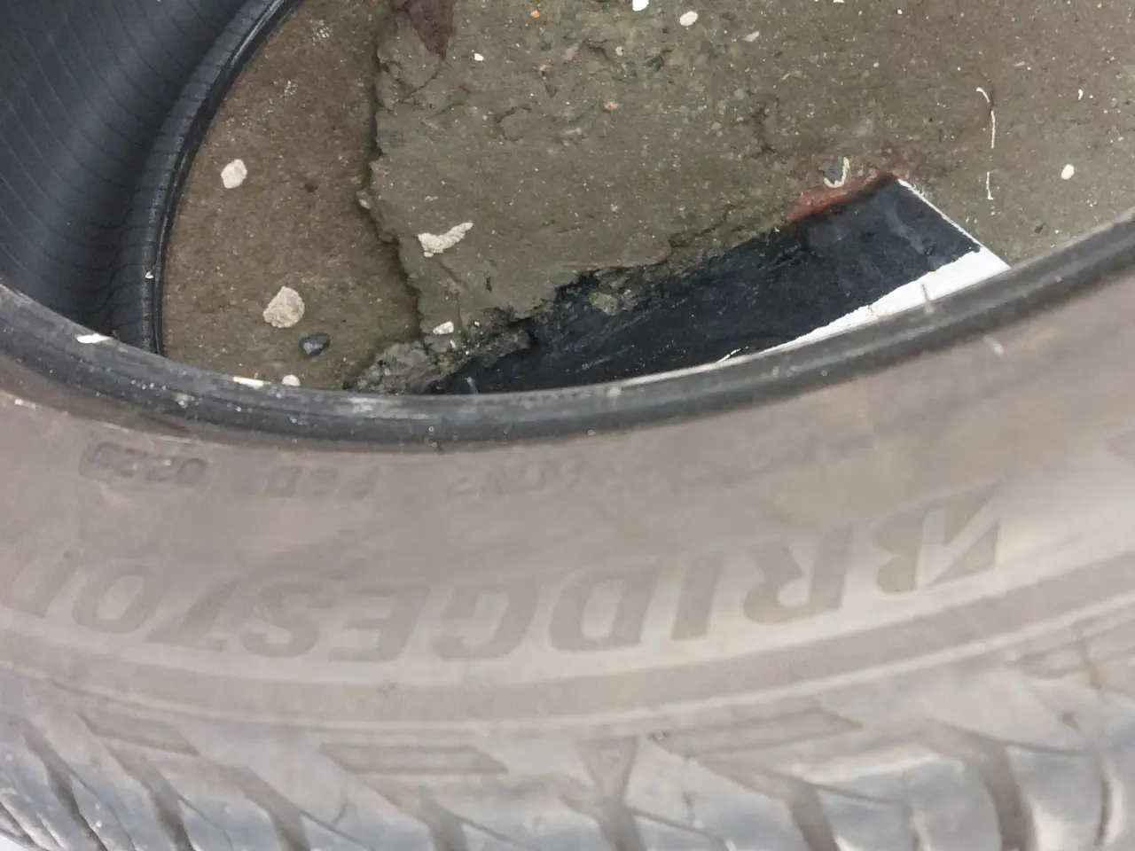 Billede 2 - Bridgestone sommerdæk