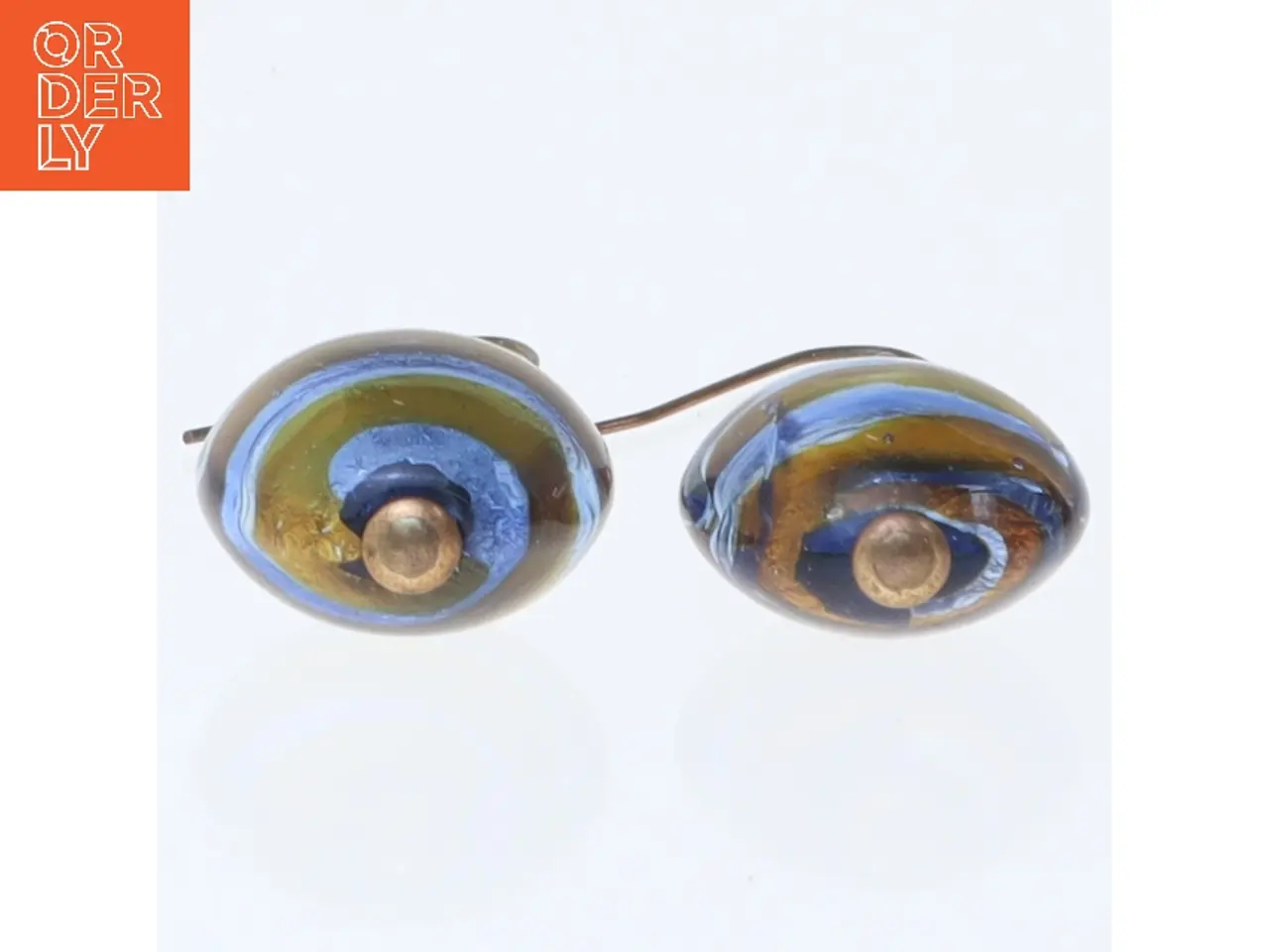 Billede 2 - Øreringe med blå og gylden glasperle (str. 5 cm)