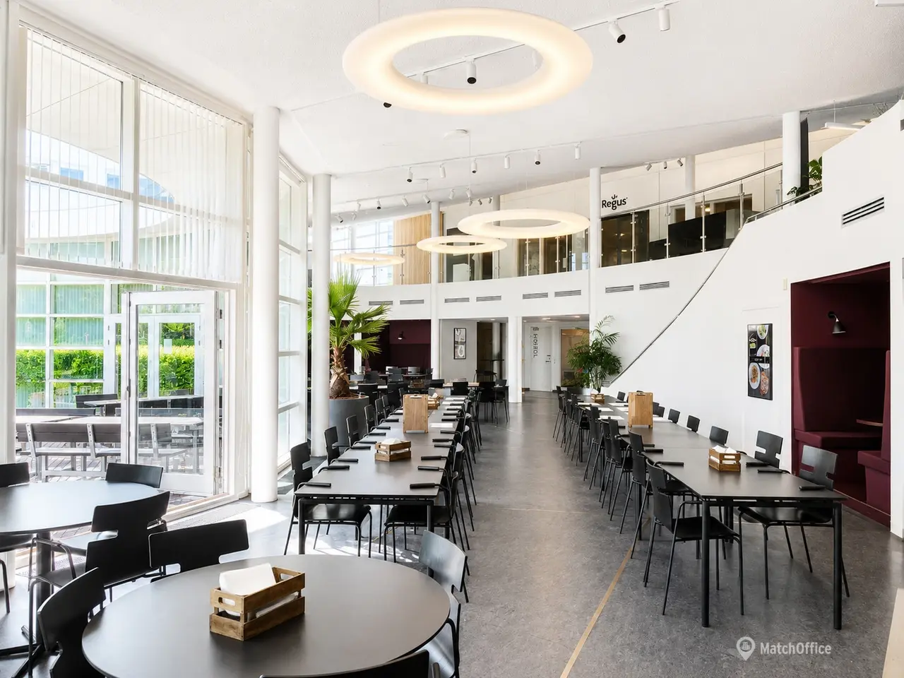 Billede 5 - Særdeles præsentabel kontorejendom m. gode faciliteter