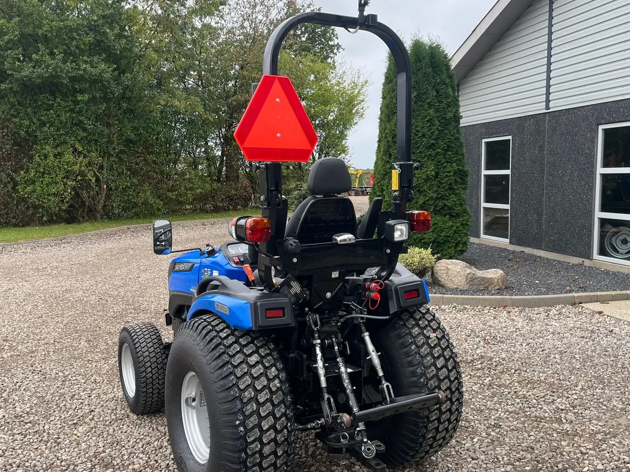 Billede 10 - Solis 26 HST Hydrostat Turf hjul.