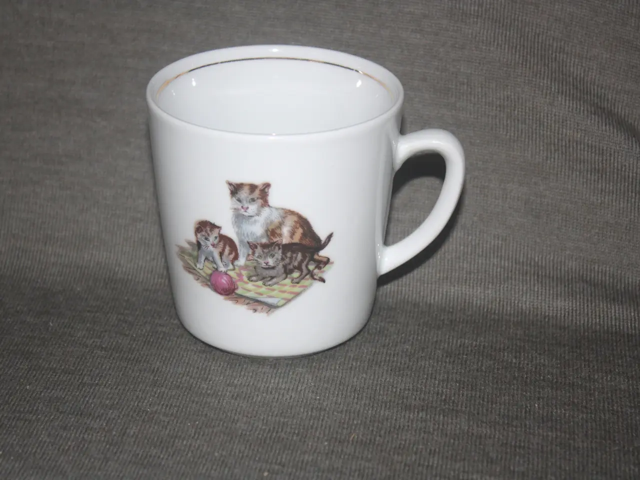 Billede 3 - Porcelæn med kat / katter