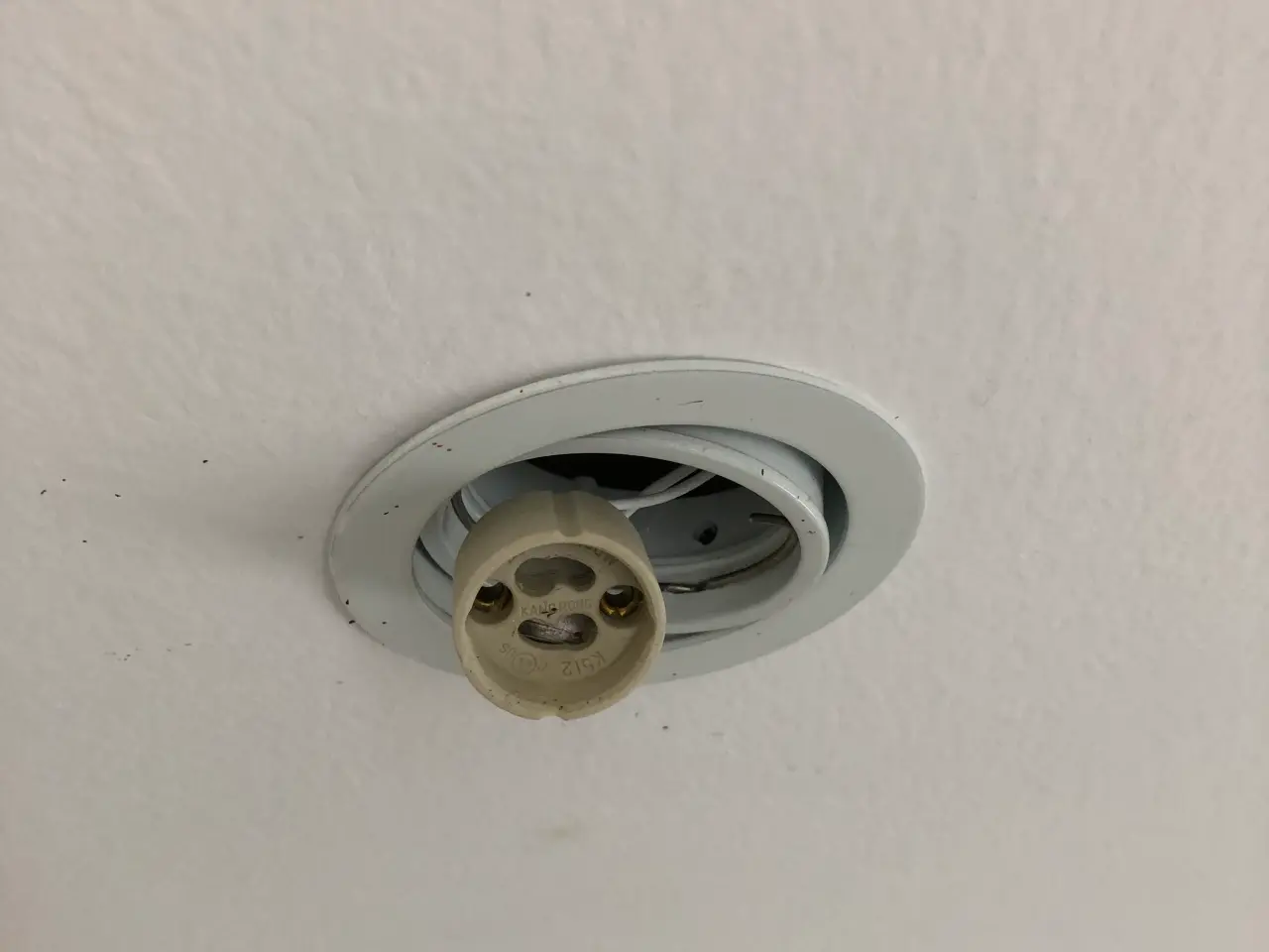 Billede 2 - Spot hvide 230v