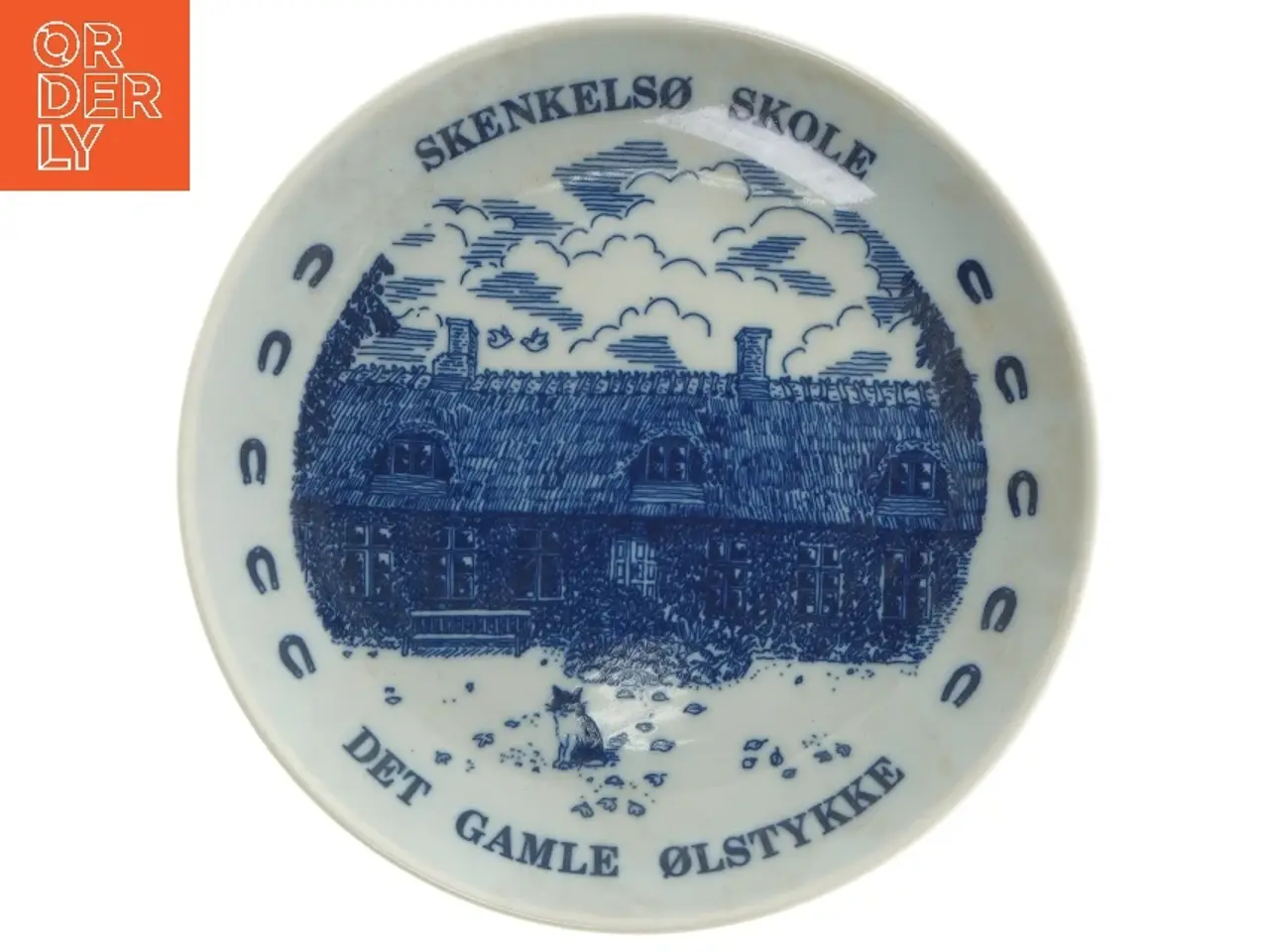 Billede 1 - Porcelænstallerken med Skenkelsø Skole motiv fra Lise Porcelain (str. 19,5 cm)