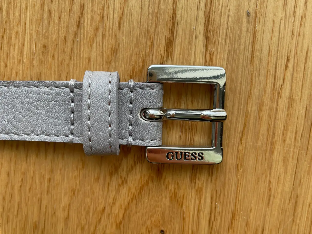 Billede 2 - Guess bælte nitter