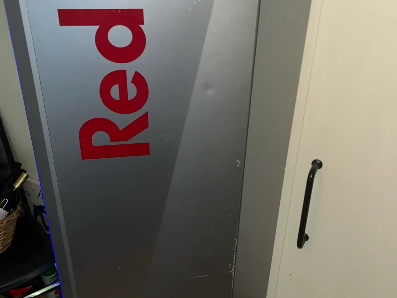 Billede 8 - Originalt Red Bull Slim Mega Cooler – LED og køler