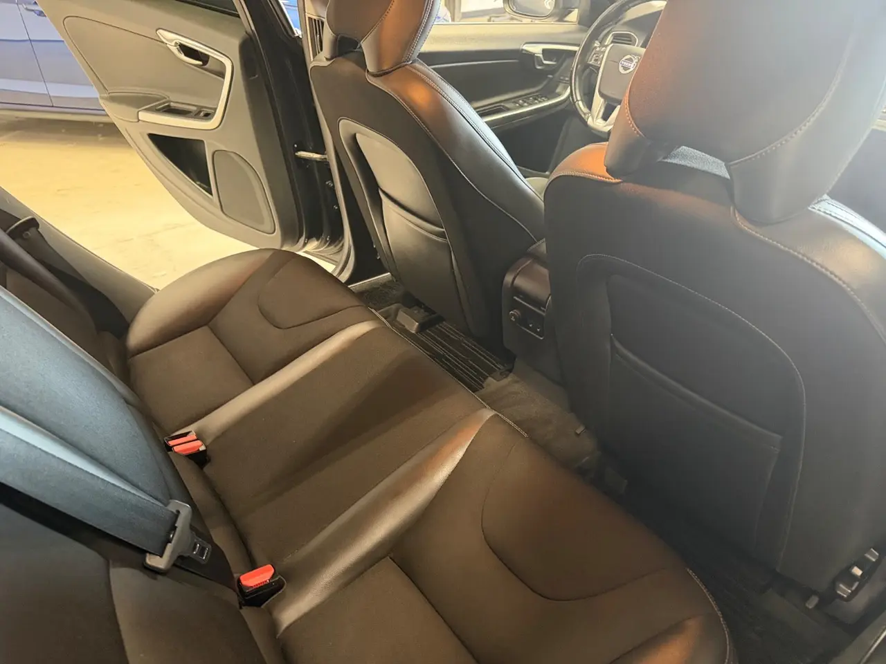 Billede 10 - Volvo V60 2,0 D4 163 Momentum aut.