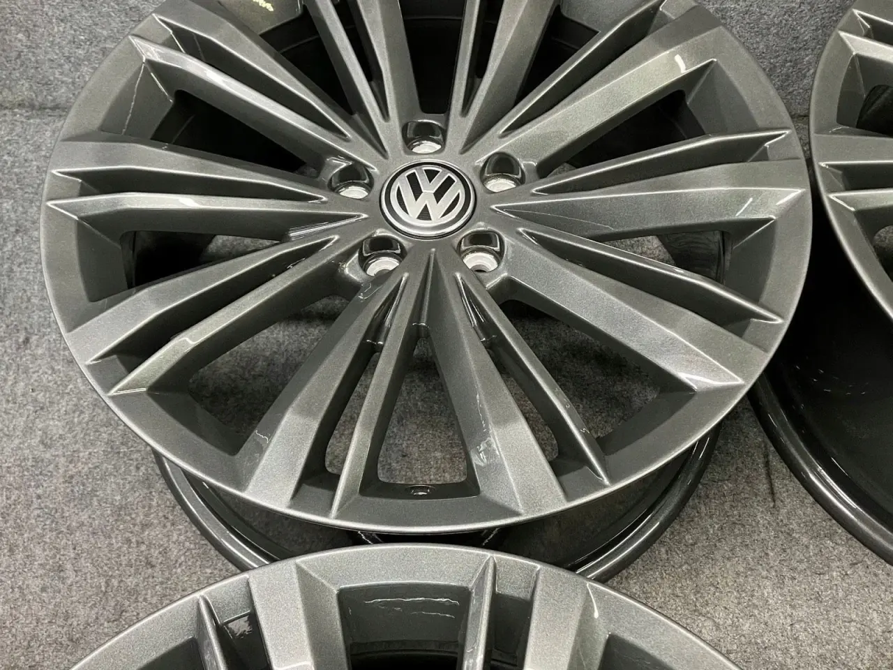Billede 3 - ALUFÆLGE VW PASSAT B8 3G0 LIVERPOOL 18"