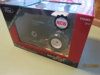1 stk Ny Modeltraktor Ford TW 35 med tvillinghjul