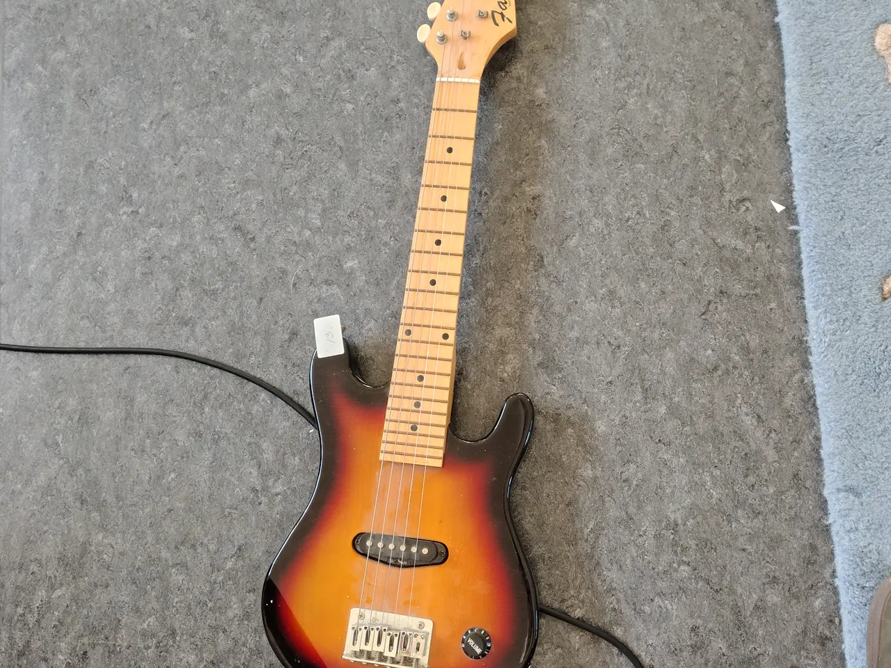 Billede 1 - El-guitar, børnestr. FALCON