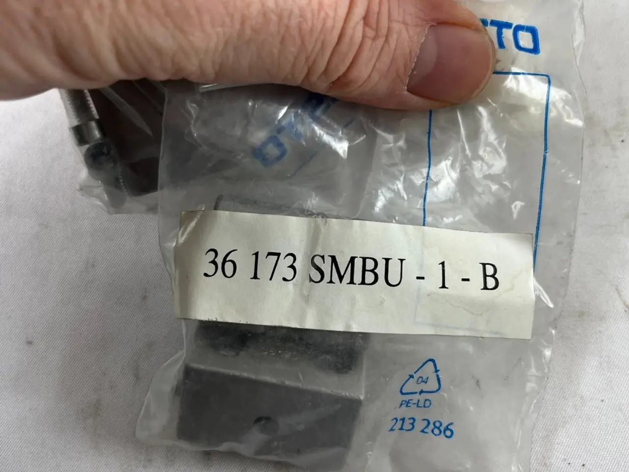 Billede 3 - Festo SMBU-1-B 36173 Sensor Mounting Kit Size 1 –