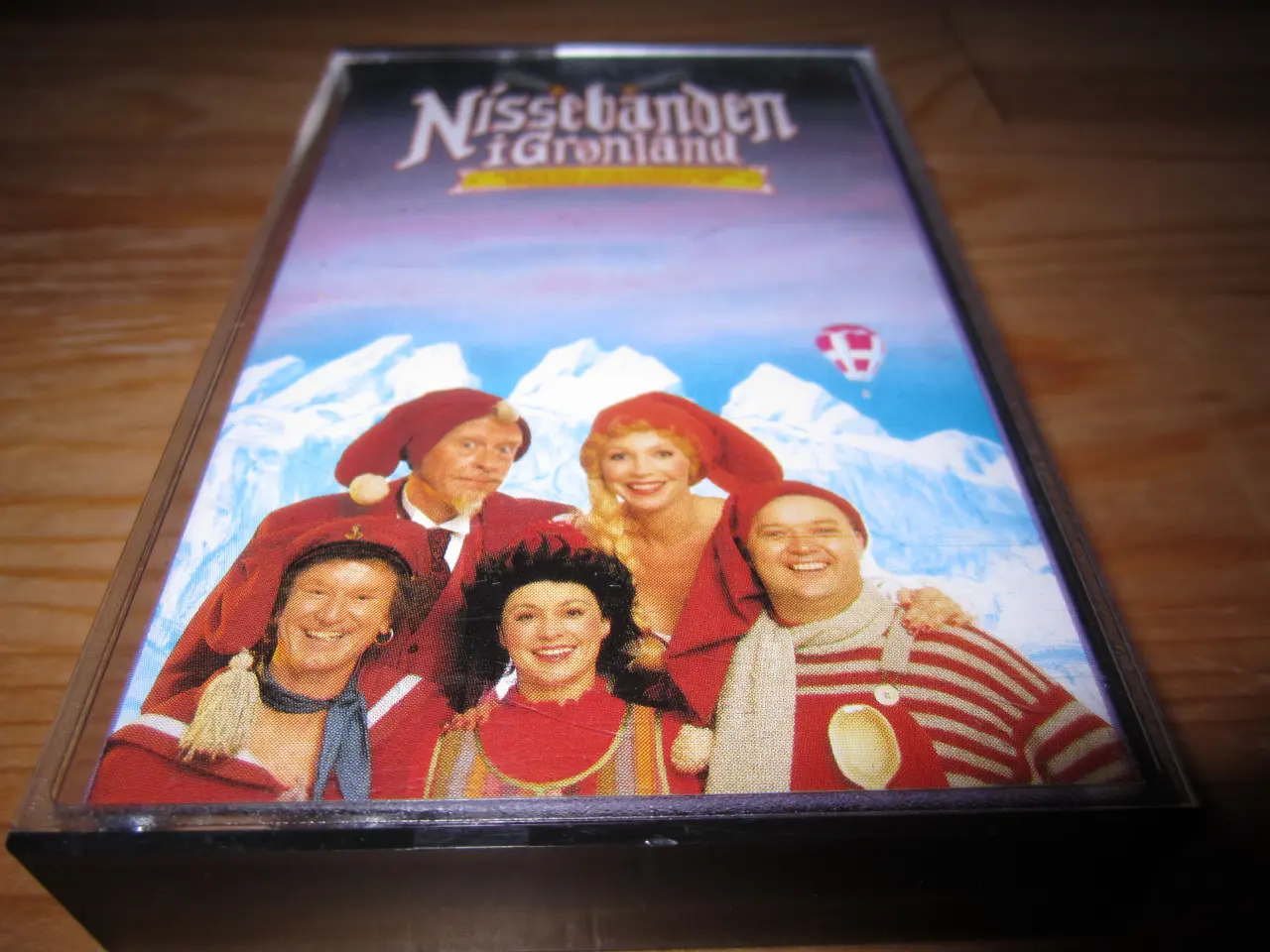 Billede 1 - Kassettebånd. NISSEBANDEN I GRØNLAND. BYD.