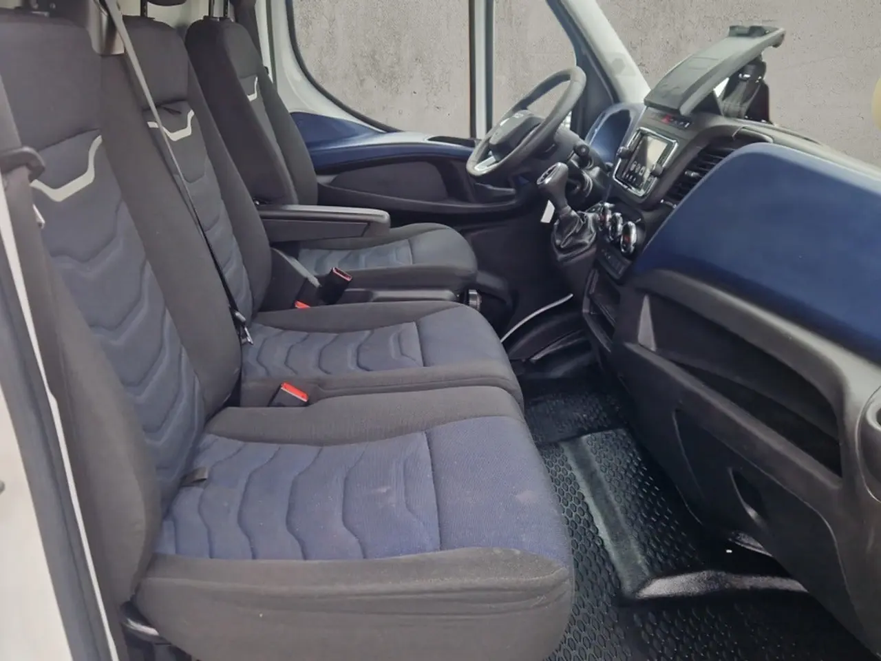 Billede 13 - Iveco Daily 3,0 35S18 12m³ Van AG8