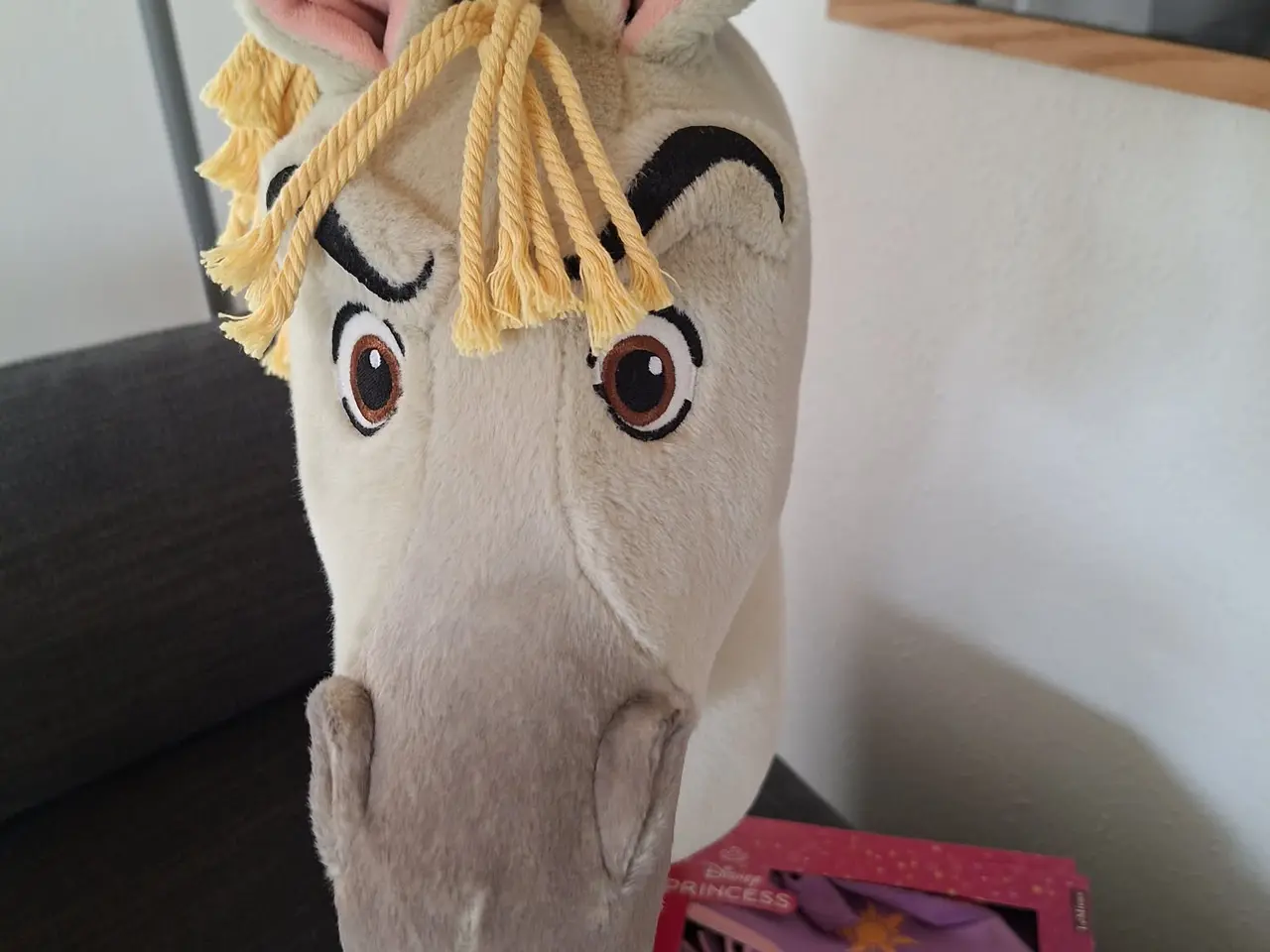 Billede 1 - Ny Disney kæphest med accessories, sælges