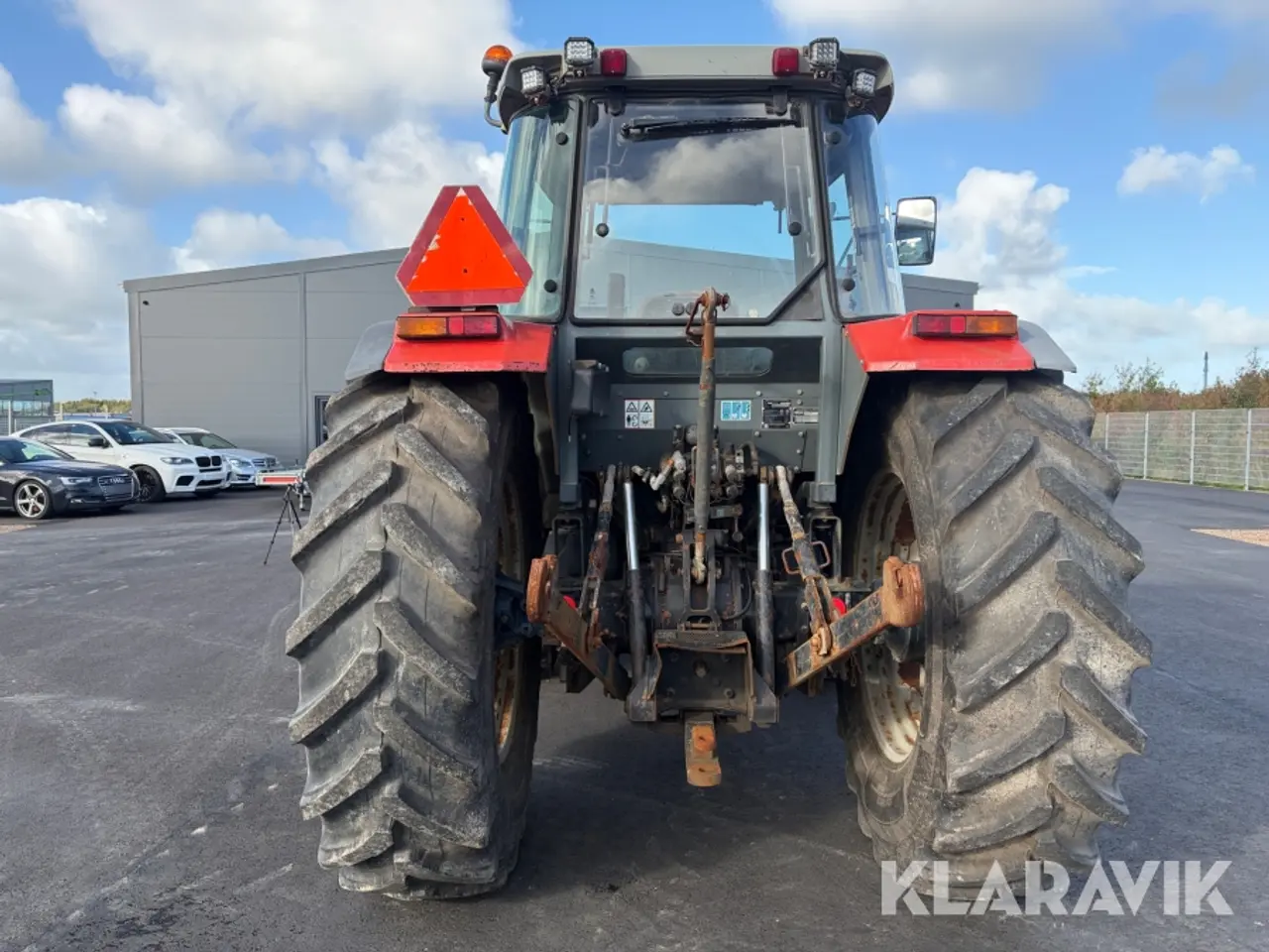 Billede 4 - Traktor Massey Ferguson 4370 med frontlæsser