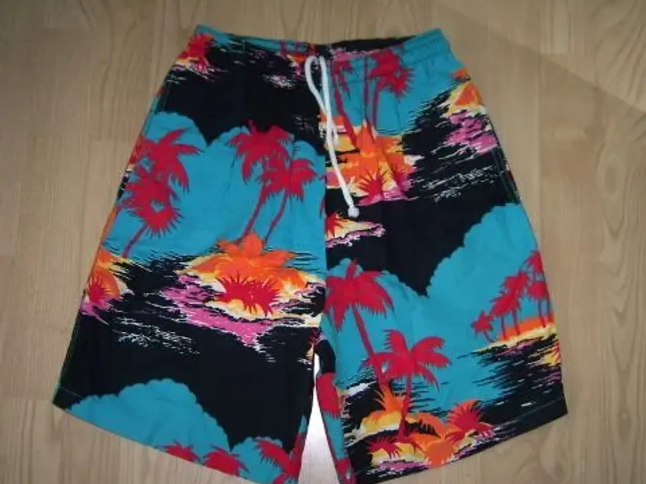 Billede 1 - Shorts str. 12-14 år