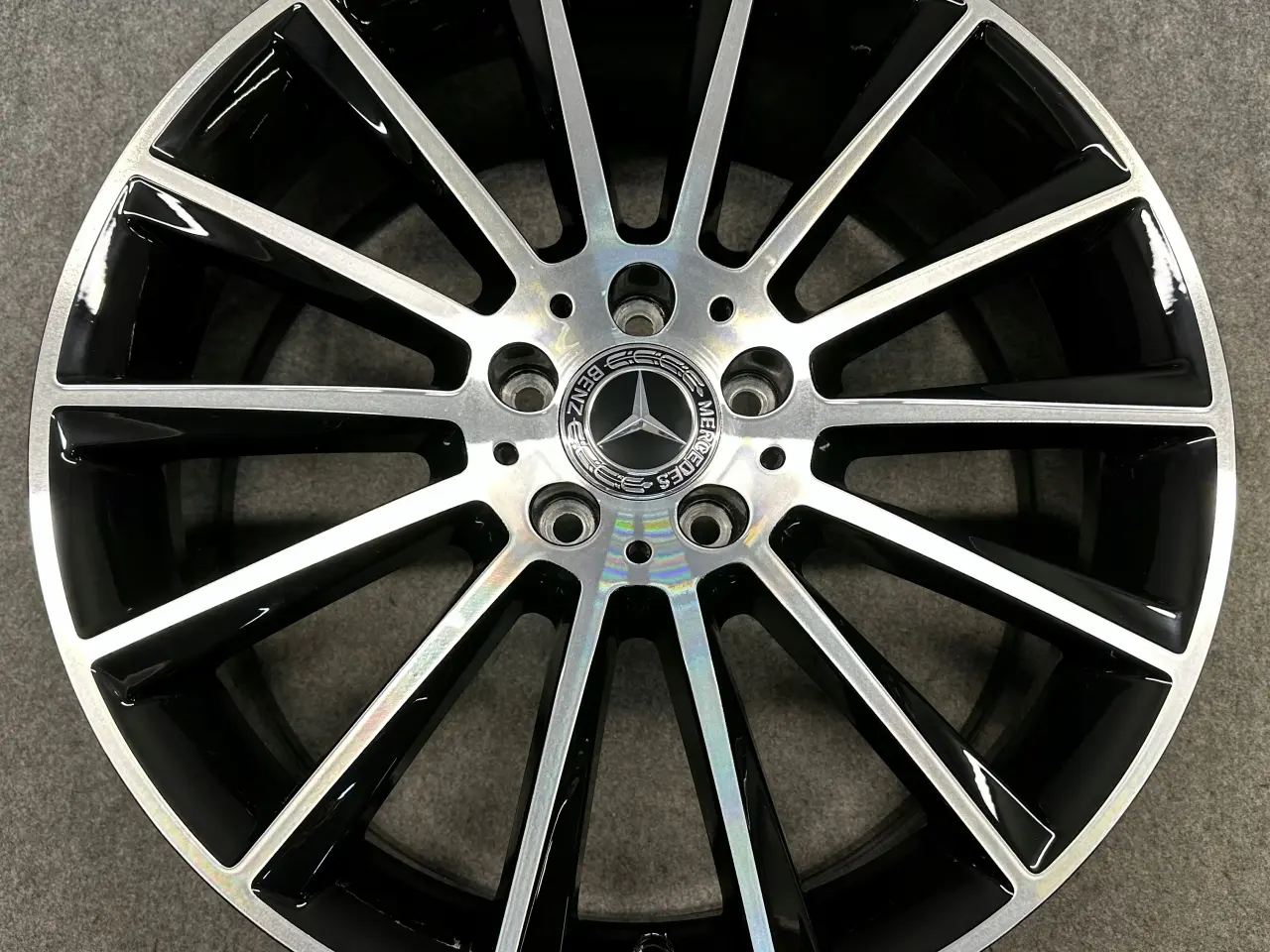 Billede 2 - ALUFÆLGE MERCEDES C 205 W205 C205 AMG 19"
