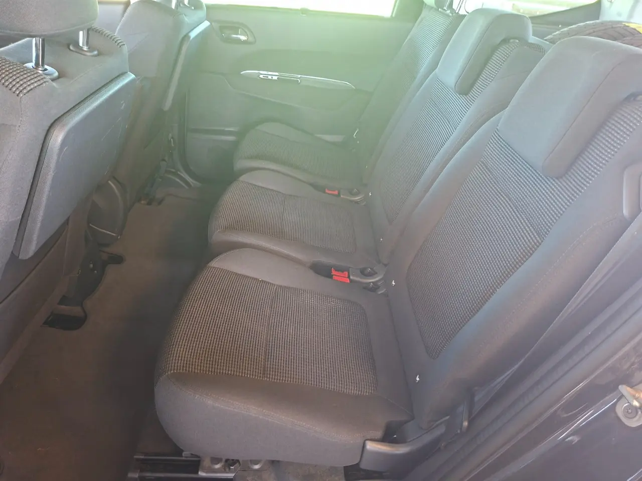 Billede 13 - Peugeot 5008 1,6 e-HDi 114 Active ESG 7prs