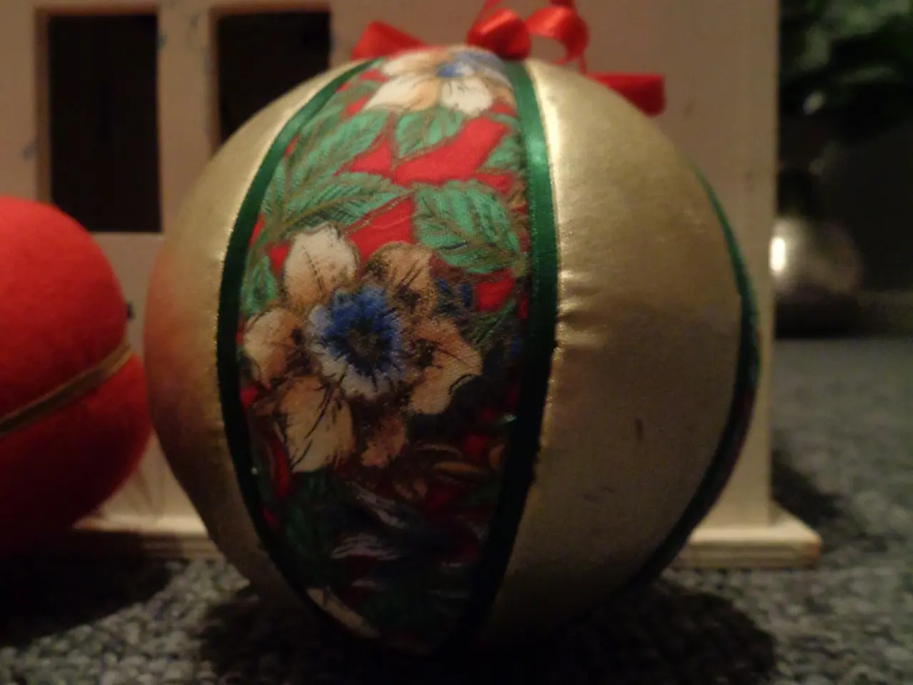 Billede 5 - Patchwork julekugler