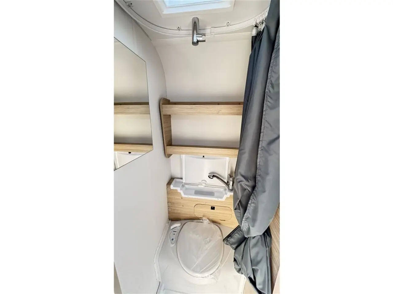 Billede 5 - 2026 - Caravelair Alba Style 390 DK Line masser af udstyr
