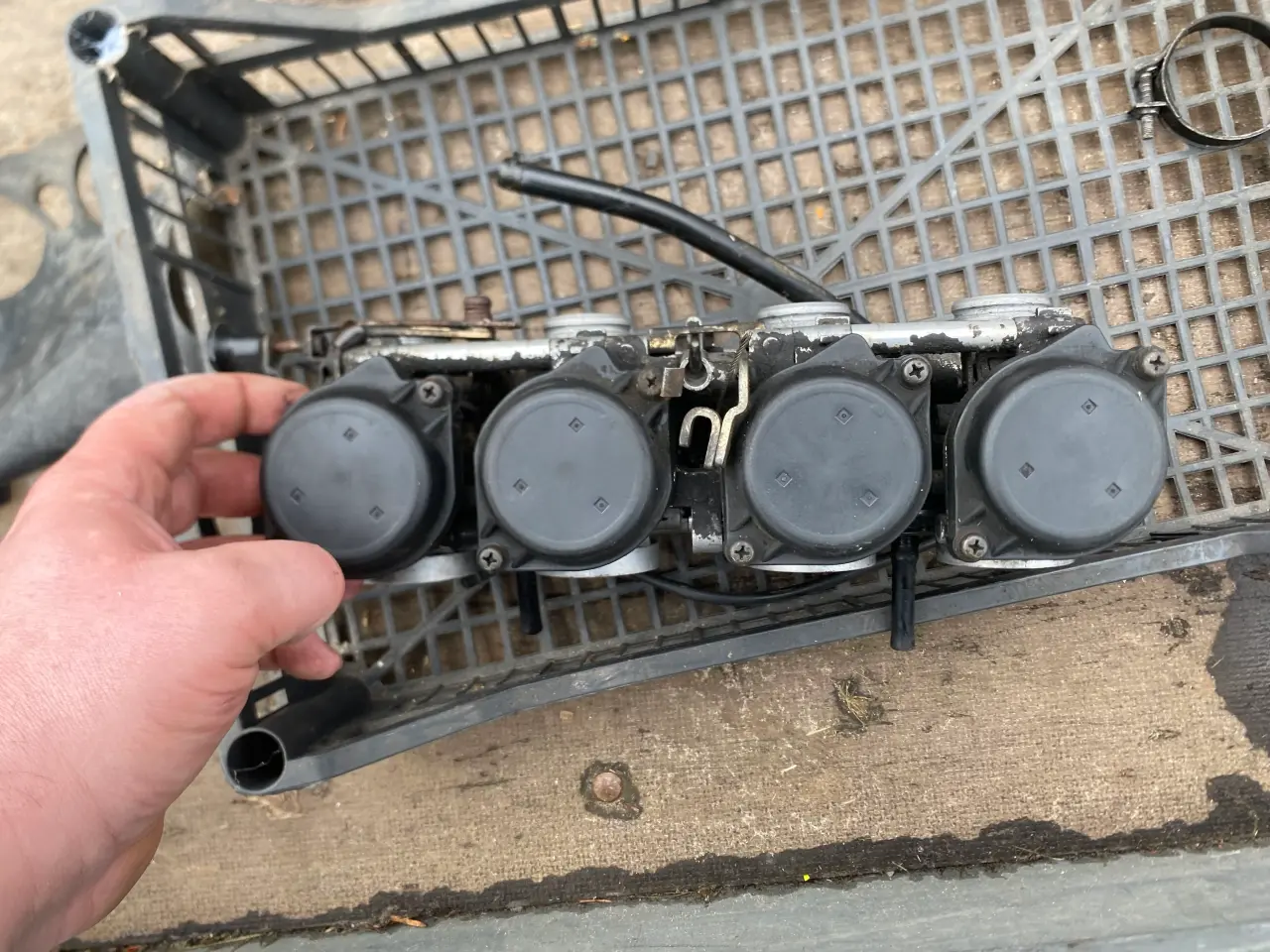 Billede 3 - Yamaha xj 600. To kasser reservedele 