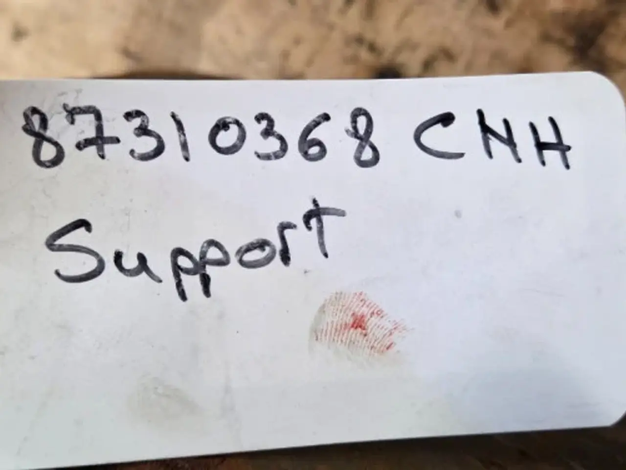 Billede 16 - New Holland B100B Support 87310368 14 Stk