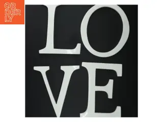 Dekorative bogstaver i hvid LOVE (str. H. 20 cm)