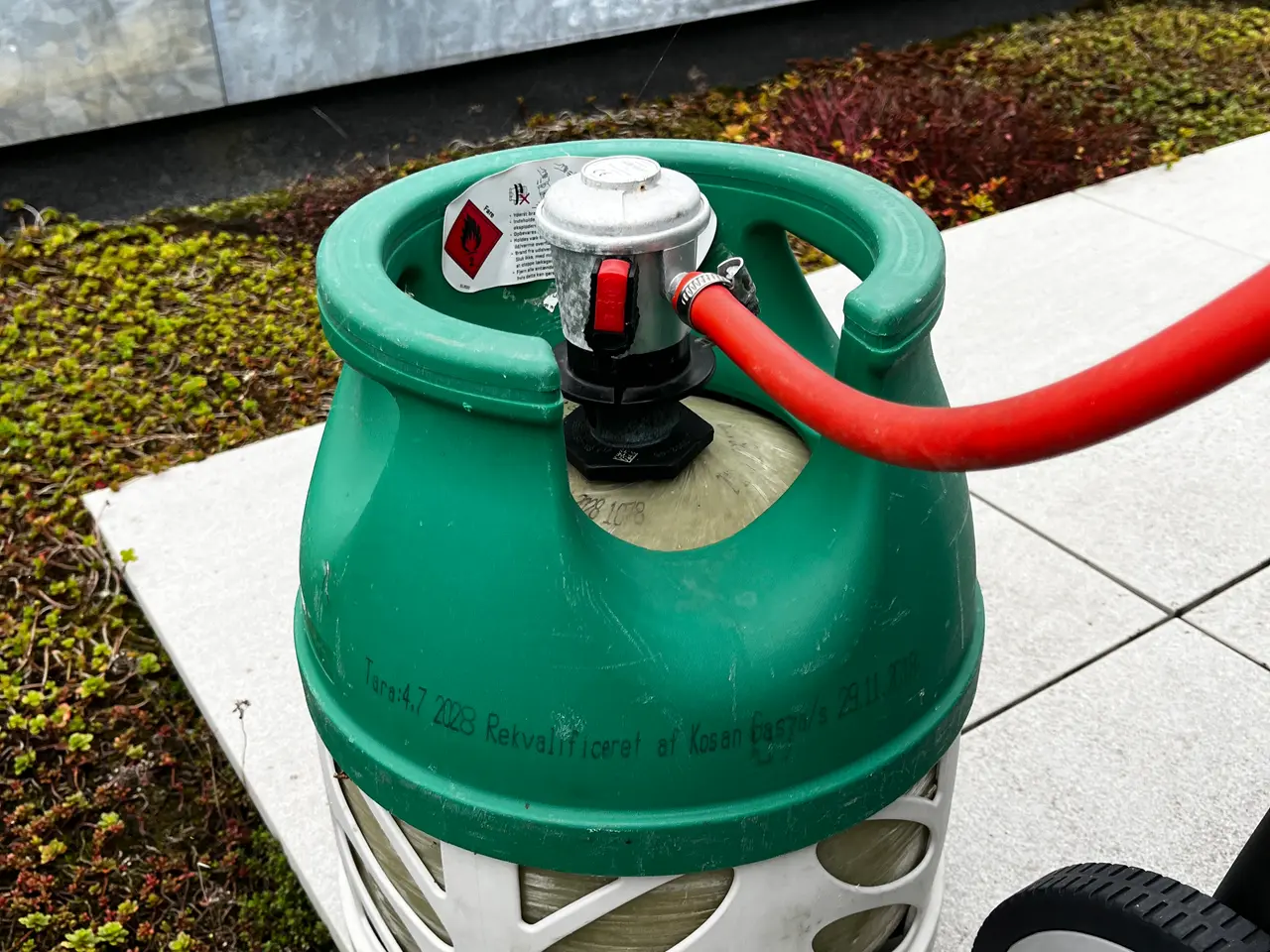 Billede 6 - Gasgrill inkl. Gasflaske WEBER Q 3200