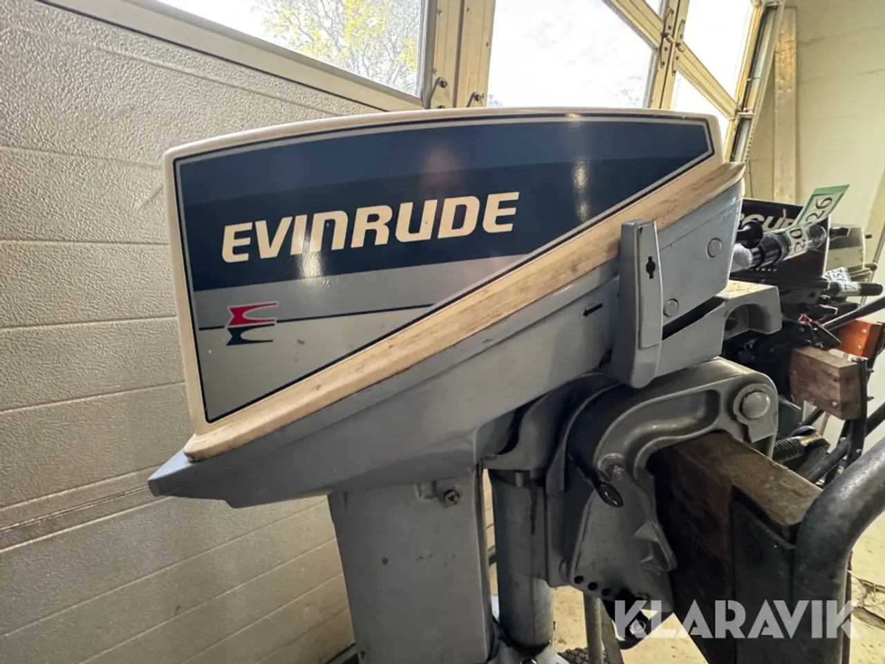 Billede 9 - Bådmotor Evinrude 99 - BE10BACON Lamg benet - 1 styk