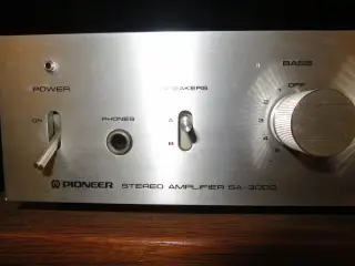 PIONEER SA-3000  40W RMS