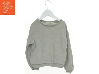 Sweatshirt fra H&M (str. 116 cm)