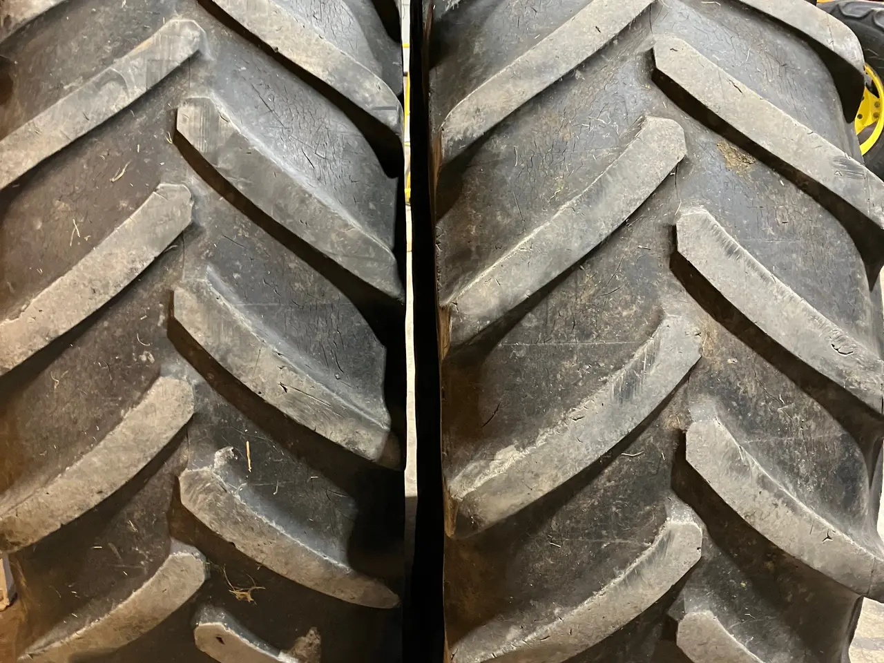 Billede 6 - 600/65-38 Michelin traktordæk XM 108