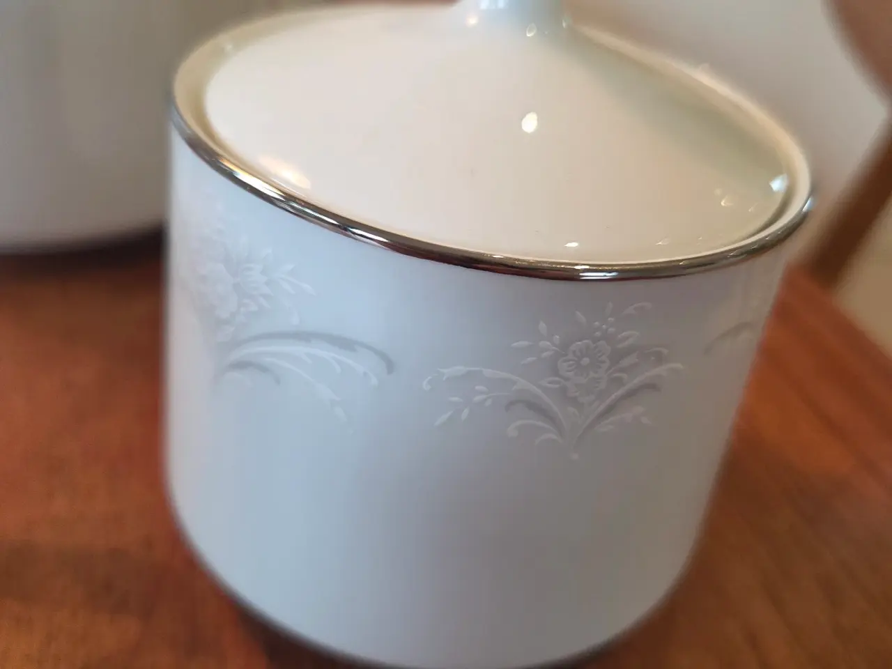 Billede 10 - Smukt Noritake Casablanca (6842) kaffestel 