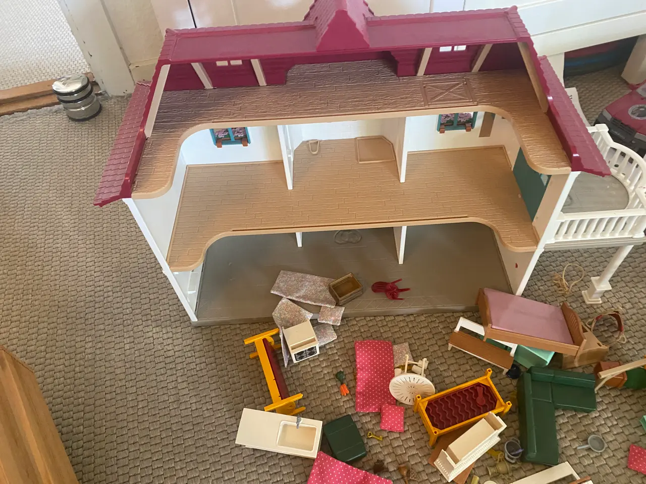 Billede 3 - Schleich heste med stald, hus, ridebane, dyrlæge