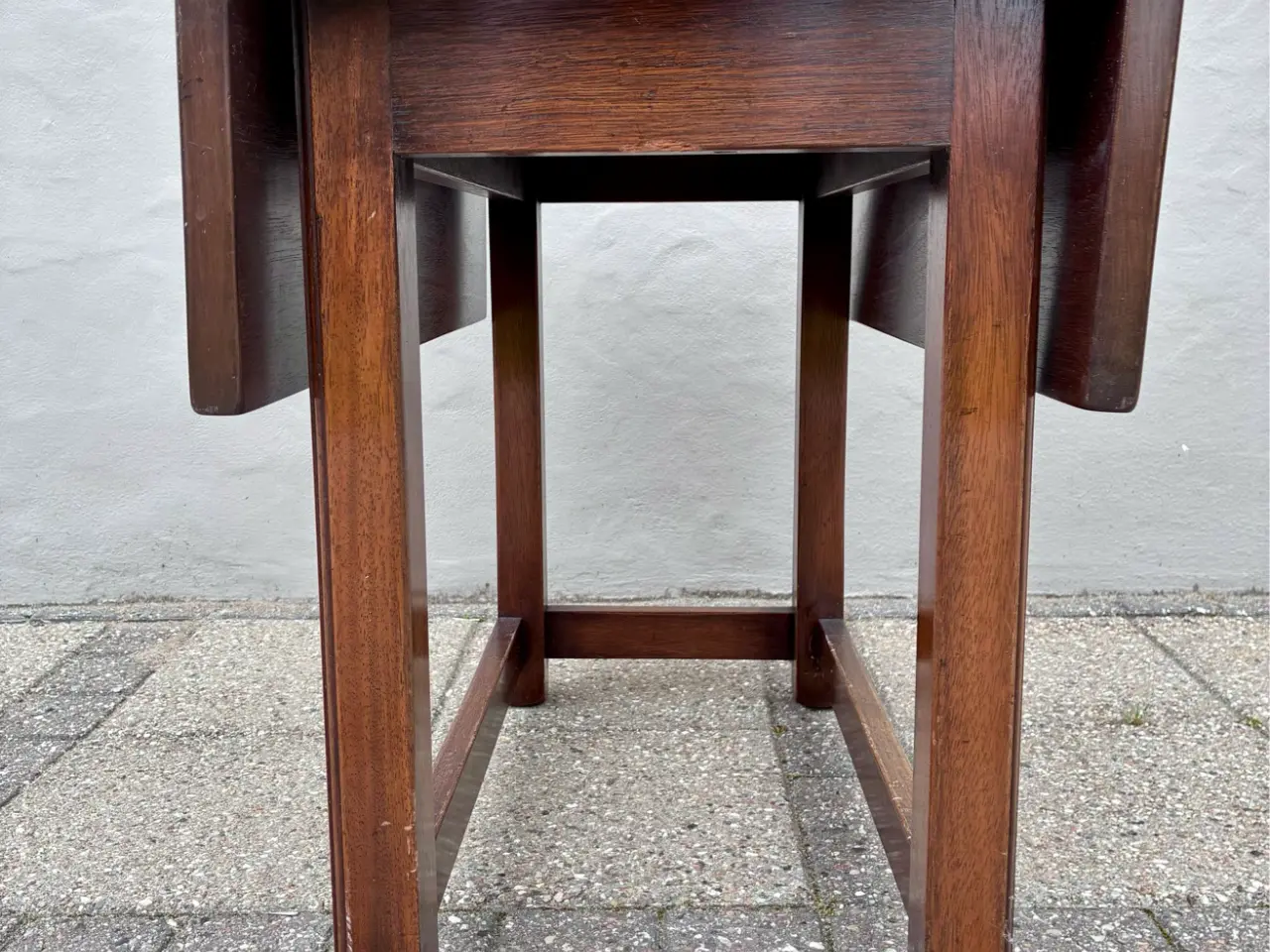 Billede 4 - Praktisk 60’er sidebord Massiv egetræ sammenklappe