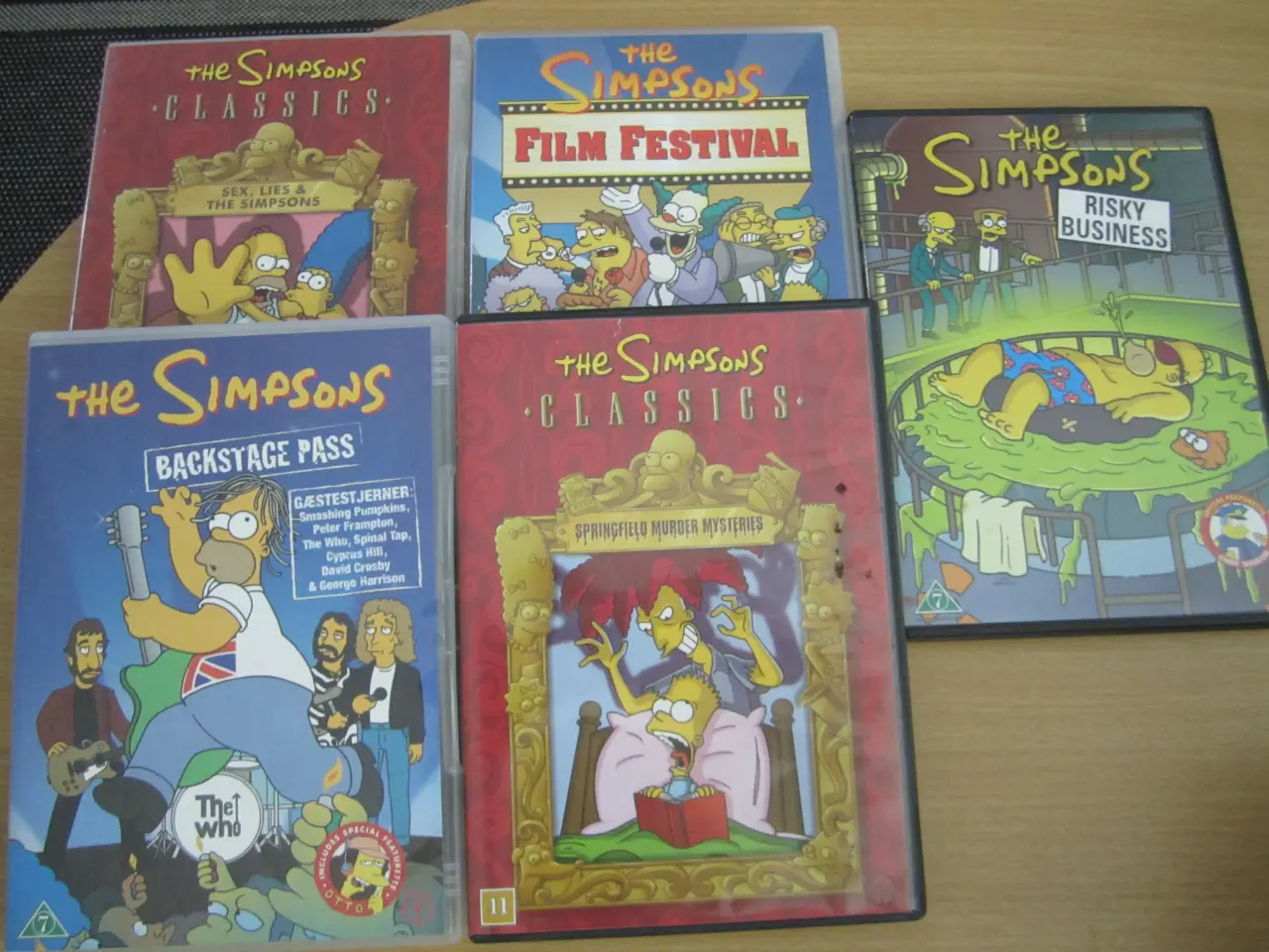 Billede 3 - BYD. Masser af THE SIMPSONS. 
