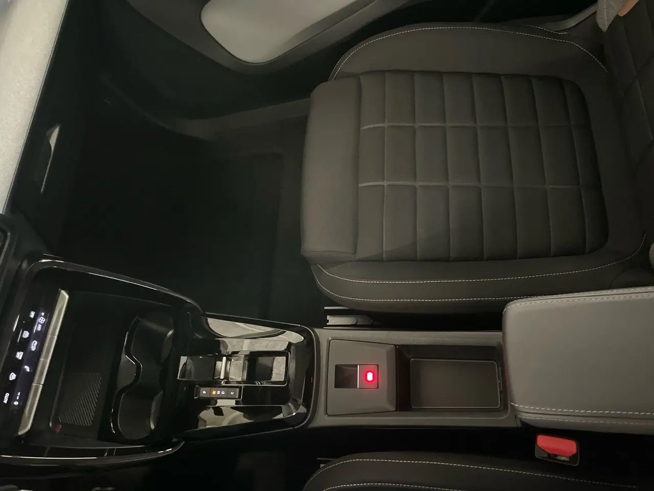 Billede 21 - Citroën ë-C3 Aircross 44 Max