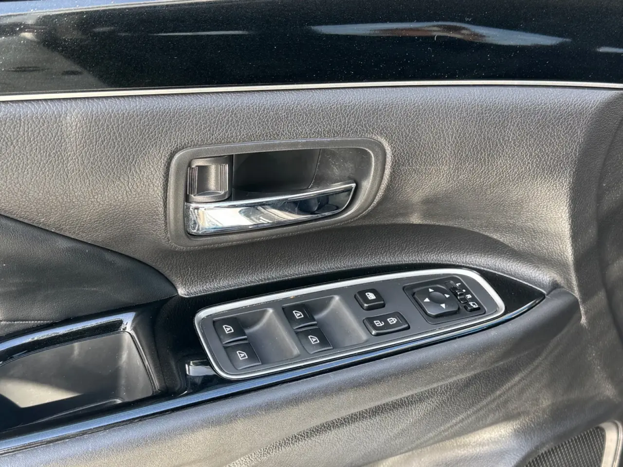 Billede 10 - Mitsubishi Outlander 2,4 PHEV Intense CVT 4WD