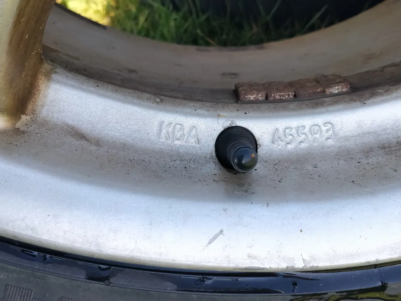 Billede 2 - BMW orig. M 17" alufælge m. vinterdæk, Goodyear