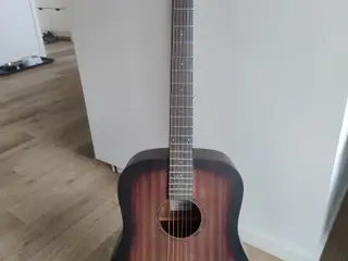 Tanglewood Crossroad TWCR DE Elektro-Akustisk med 