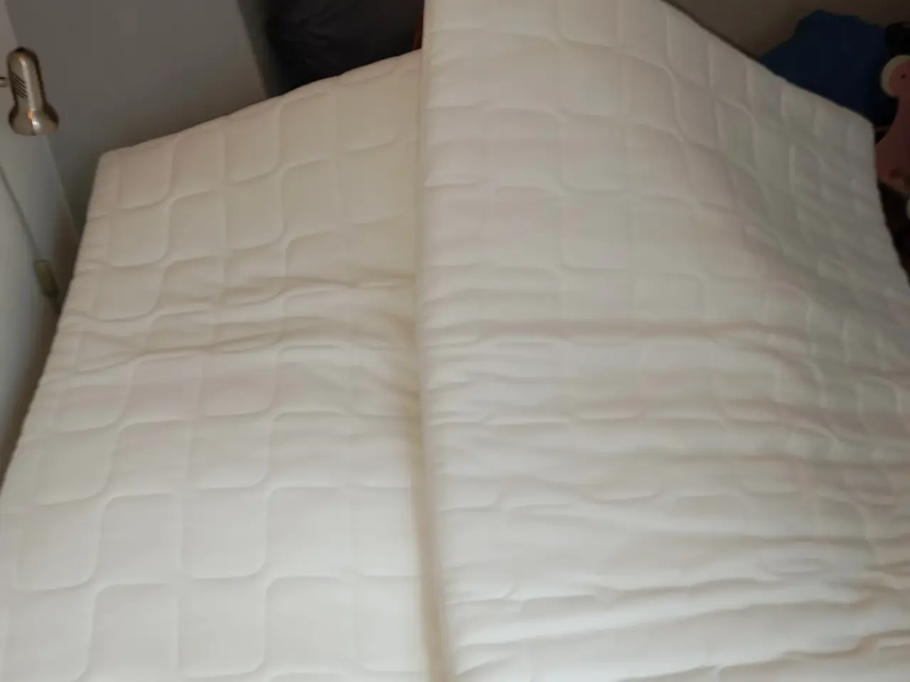 Billede 2 - 2 stk topmadrasser 90x200 cm. Som NY