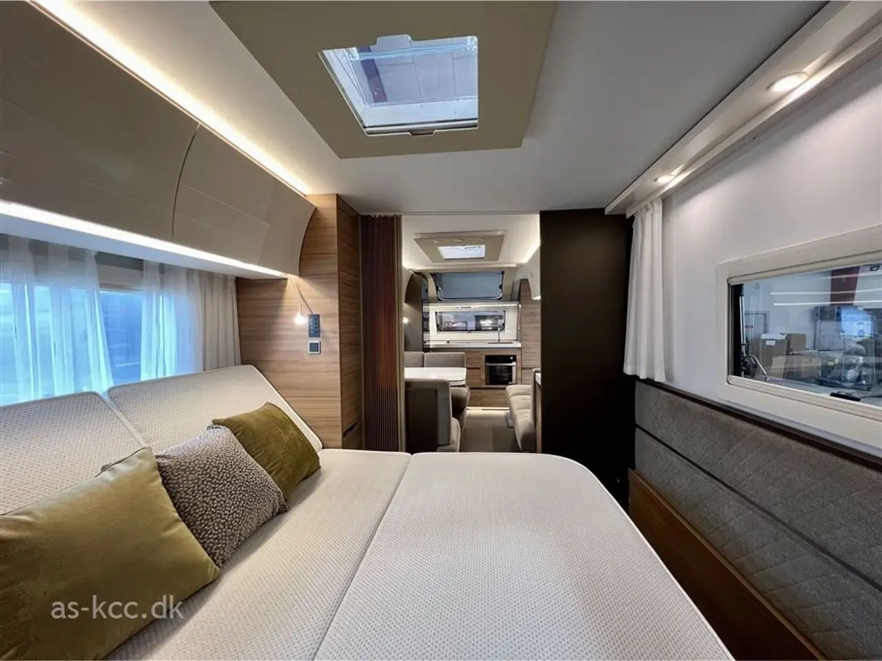 Billede 13 - 2021 - Adria Alpina 663 HT Alde Centralvarme Adria Alpina 663 HT årg. 2021. 4 sovepladser, 6 siddepladser