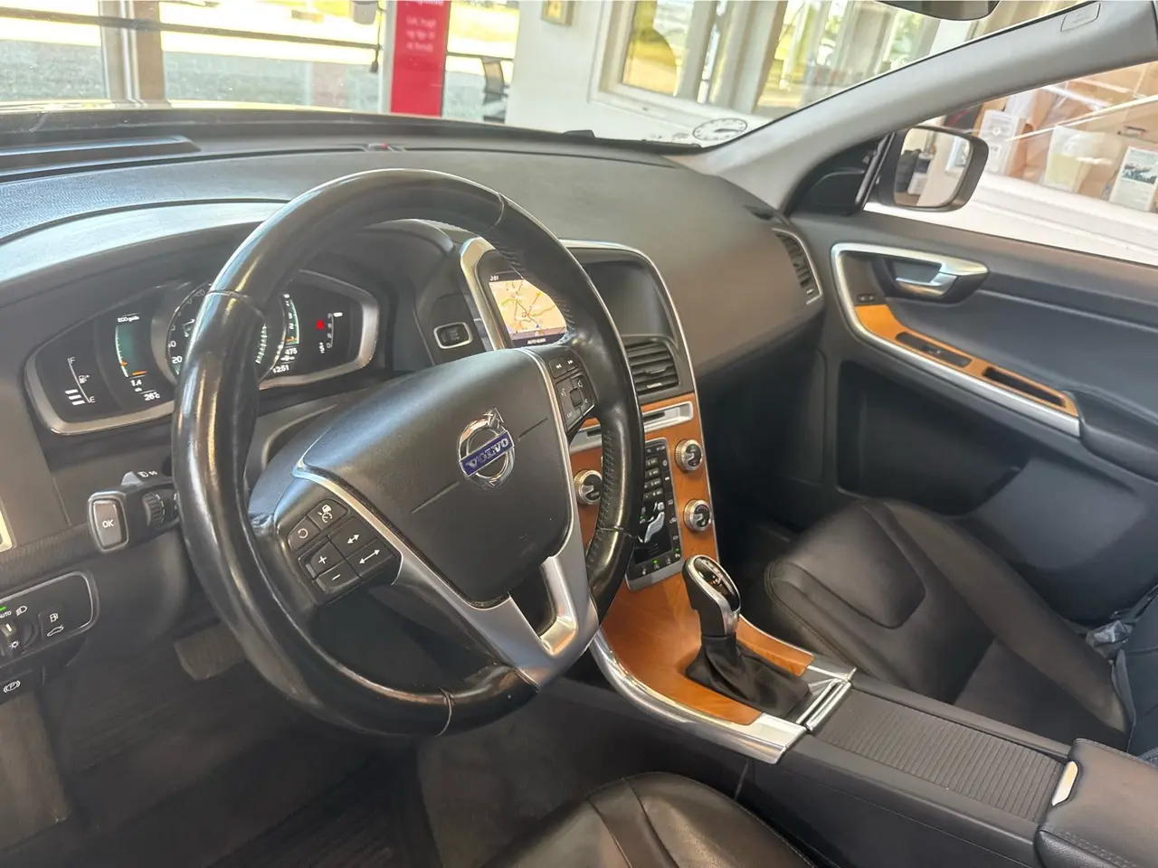 Billede 12 - Volvo XC60 2,0 D4 190 Summum aut.