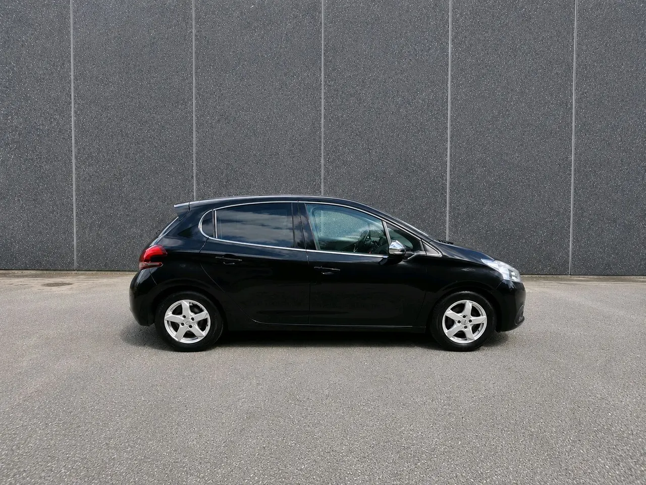 Billede 2 - Peugeot 208 1,6 BlueHDi Allure 100HK 5d