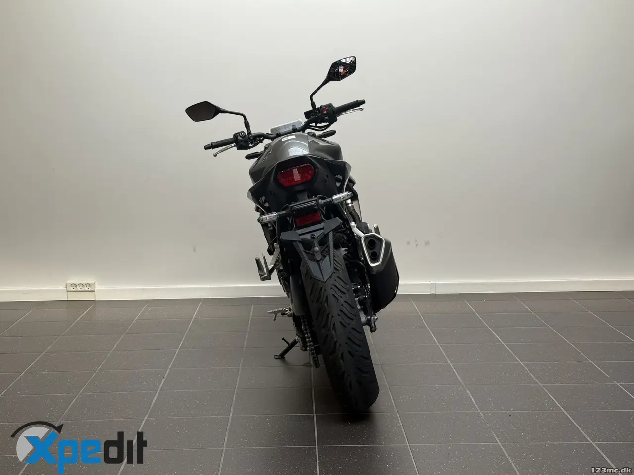 Billede 8 - Honda CB 750 Hornet E-Clutch