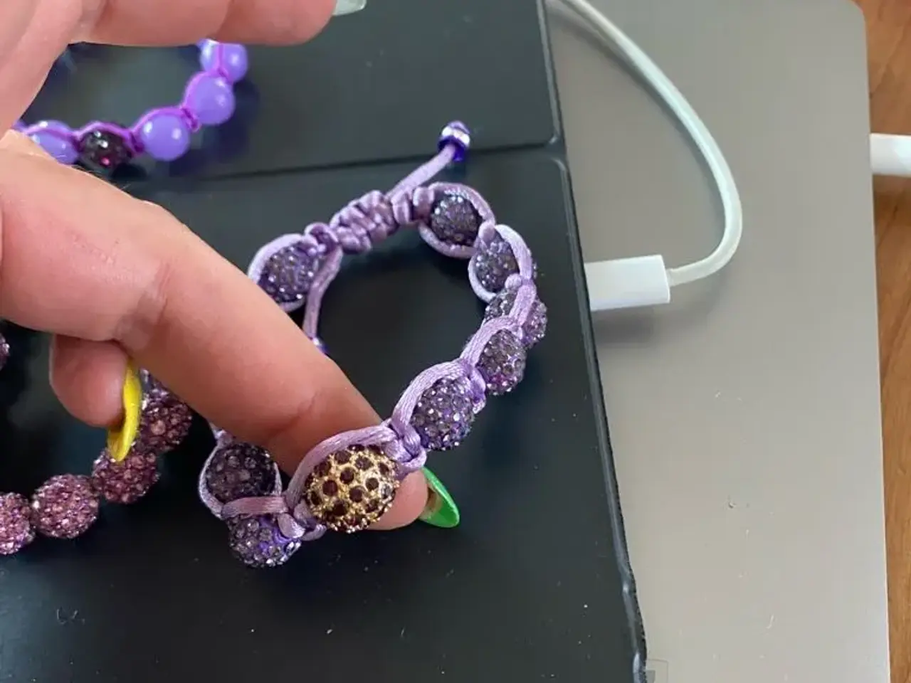 Billede 8 - Nye knyttede armbånd