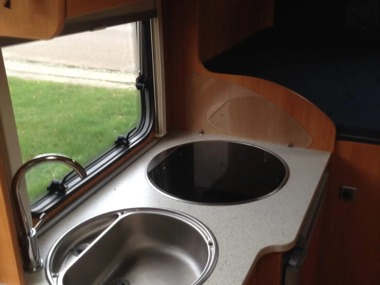 Billede 12 - Ford Transit Hymer Ebria Van